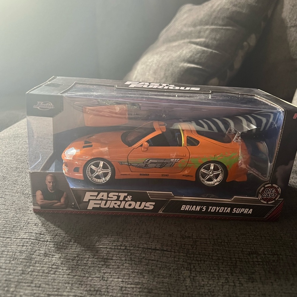 FAST AND FURIOUS COLLECTABLE